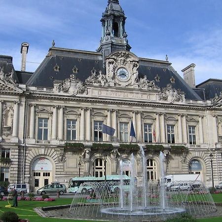 La Maison Tourangelle Tours Buitenkant foto